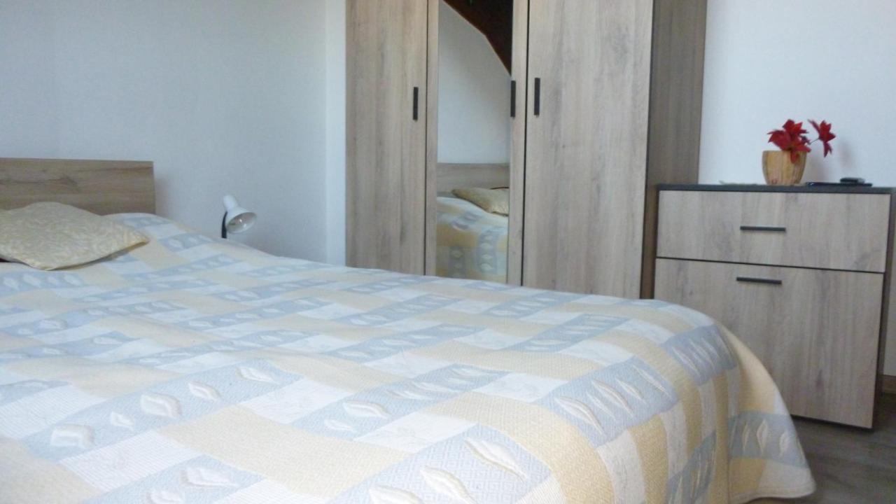 Magdalena Apartman Еґер Екстер'єр фото