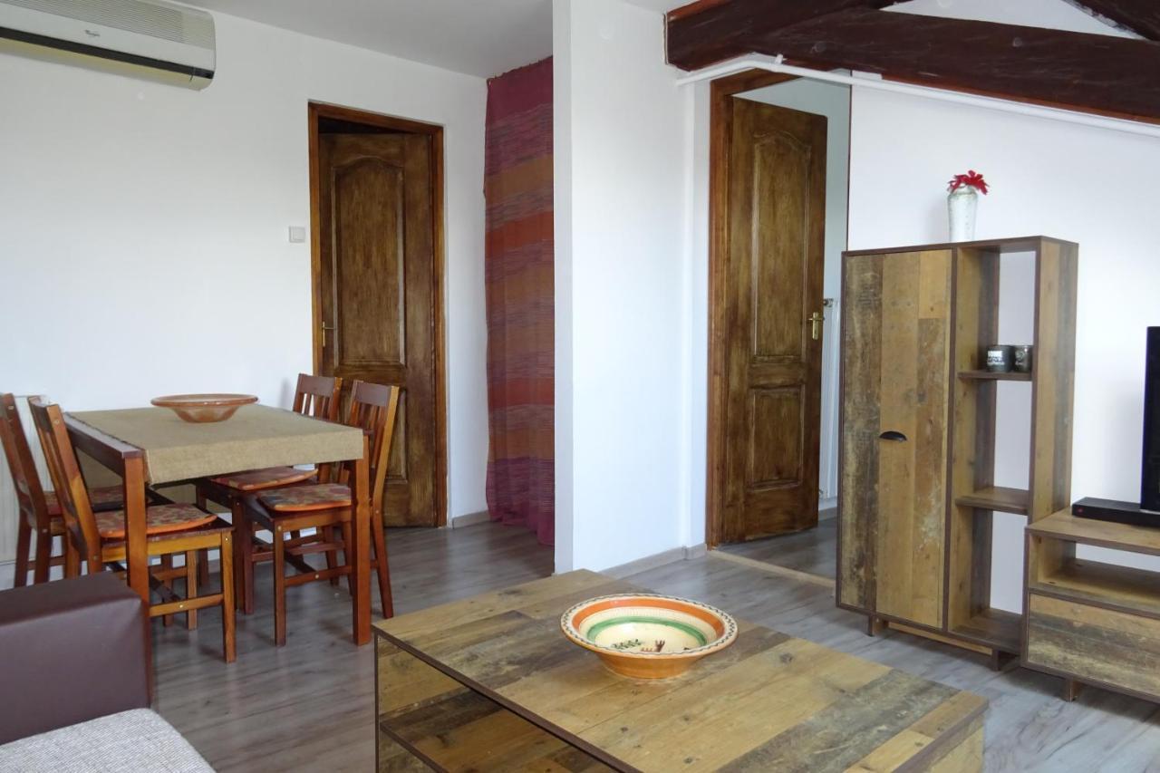 Magdalena Apartman Еґер Екстер'єр фото